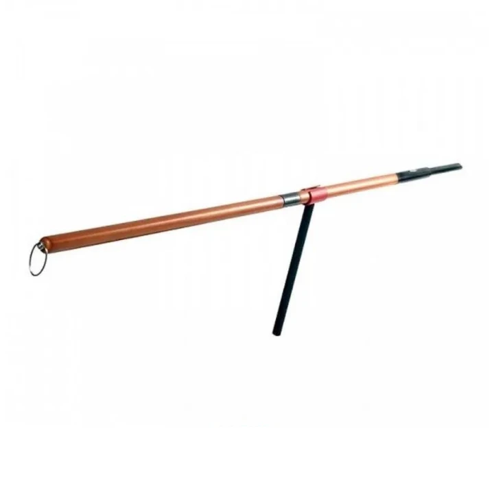 Bon-Fire Grond Pin. 1 Bon-Fire Grond Pin.