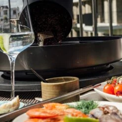 OFYR Kokosbriketten Cubes 6 X 2 Kg 6 OFYR Kokosbriketten Cubes 6 X 2 Kg -Cadbury Winkel image 957